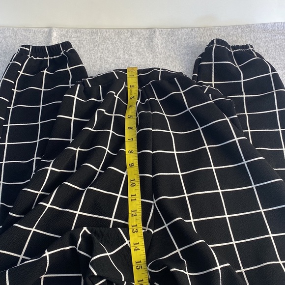 2/$25 Black white elastic waist pull on windowpane trousers tapered leg pants S - Picture 9 of 10